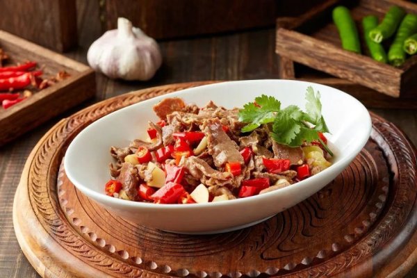 配资公司是怎么运作的 中餐出海第一步：别急着讨好老外？